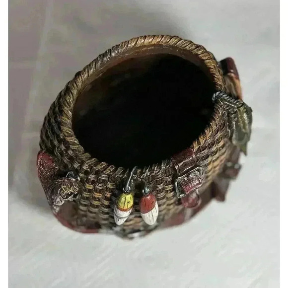 New Fishing Creel Vase Planter Ceramic Pottery- Very Detailed - Picture 8 of 14